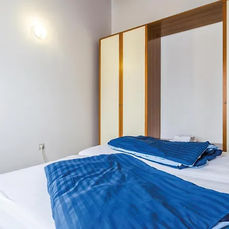 Two-bedroom In Apartmán