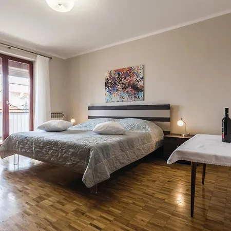 Two-bedroom In Apartment